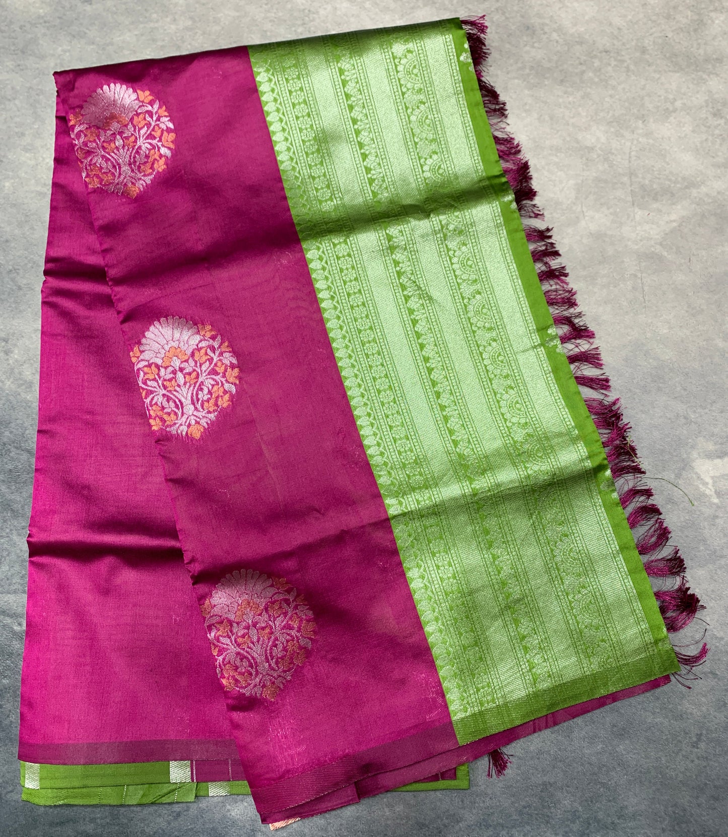 Paper Silk Saree Purple Colour with Border less