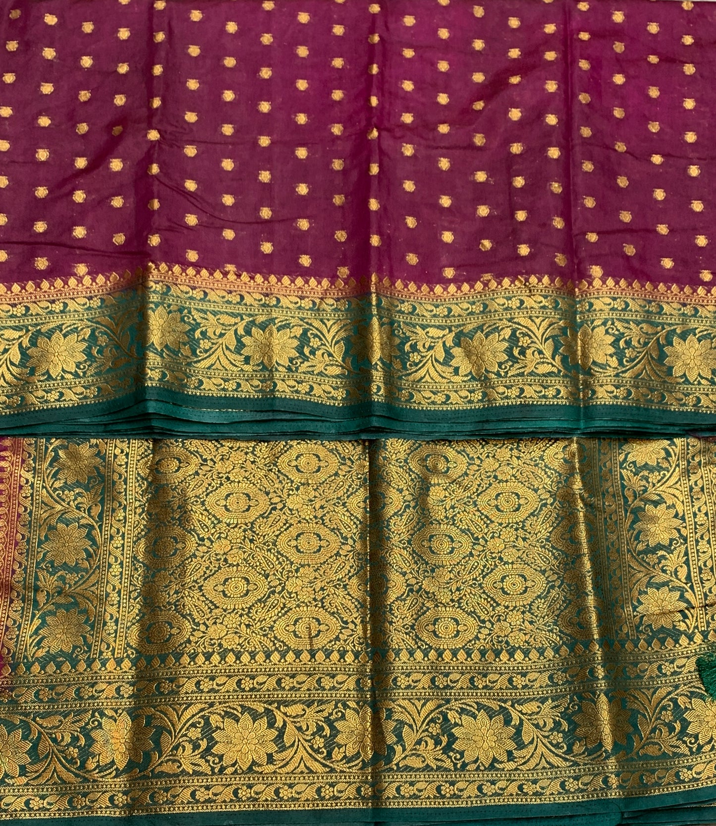 Crepe Saree Magenta Colour with Green Border