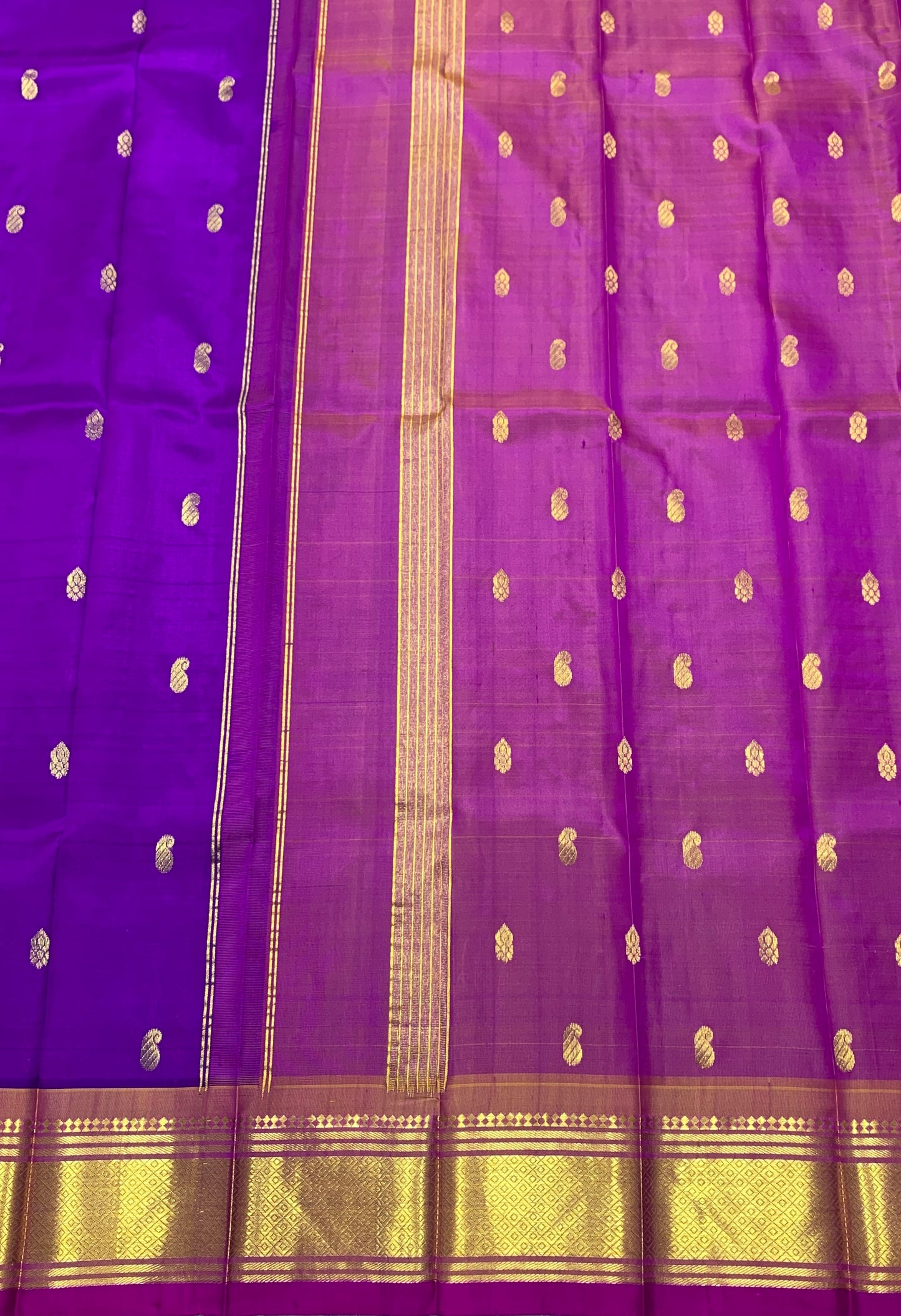 Pure Kanchipuram Silk Saree Purple Colour Shade with Golden Zari Border
