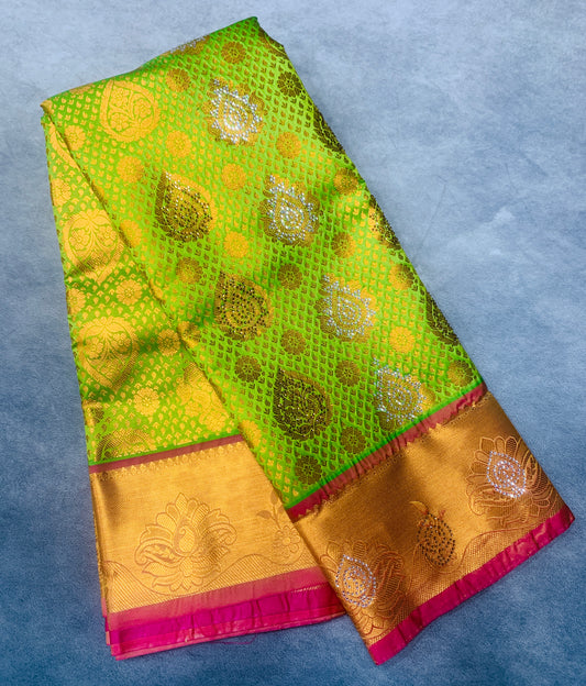 Vegan Silk Saree Apple Green Colour with Copper and Pink Border