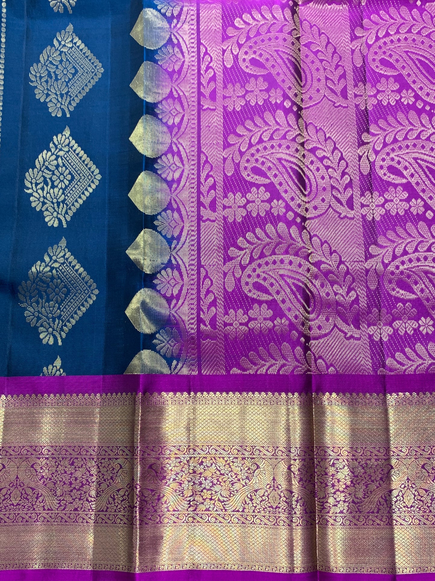 Pure Kanchipuram Silk Saree Navy Blue Colour with Purple Border