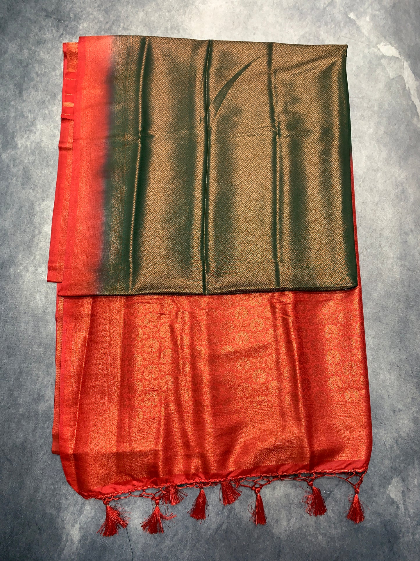 Soft Silk Saree Green Colour with Red Colour Pallu