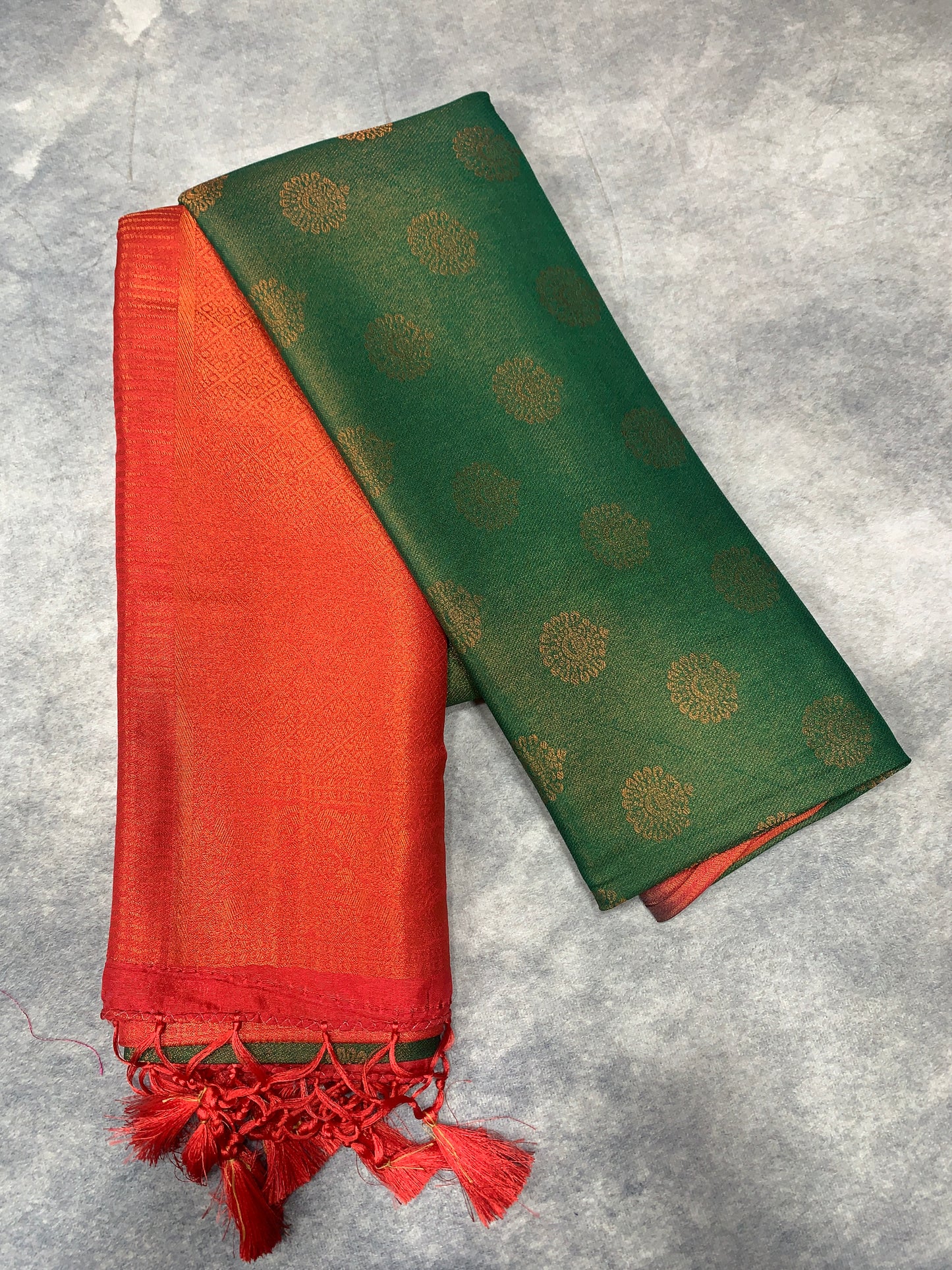 Soft Silk Saree Green Colour with Red Colour Pallu
