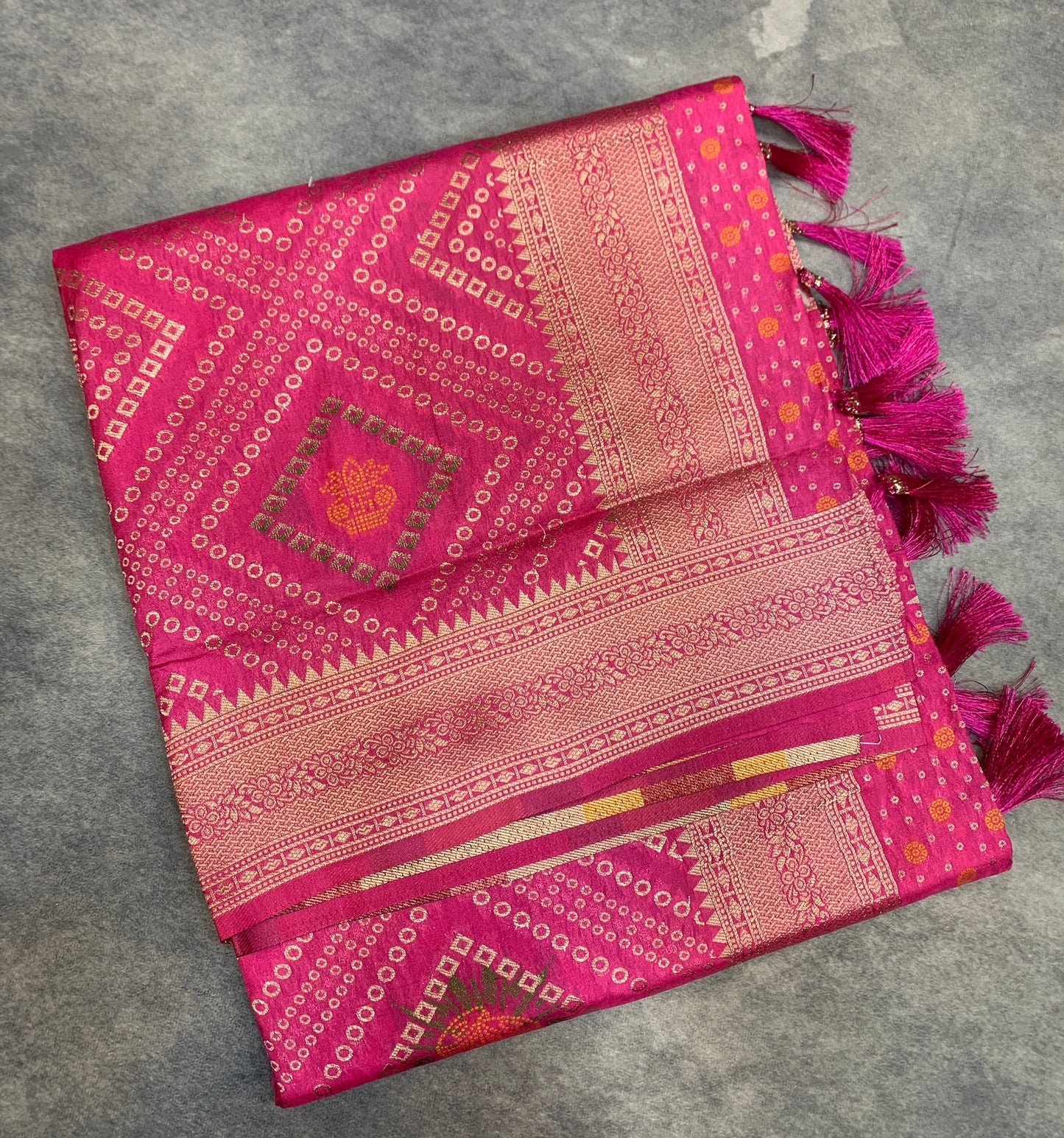 Banaras Soft Silk Saree Pink Colour with Sliver Colour Floral Design Border