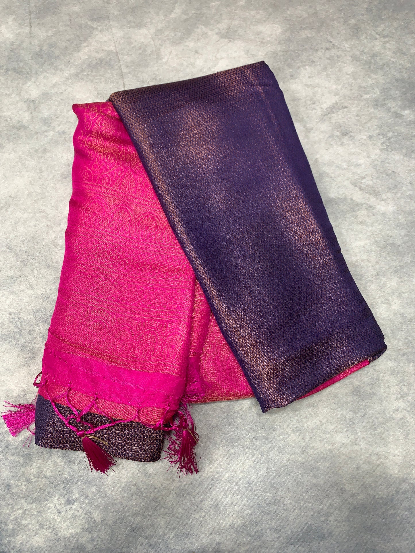 Soft Silk Saree Navy Pink Colour with Pink Colour Pallu
