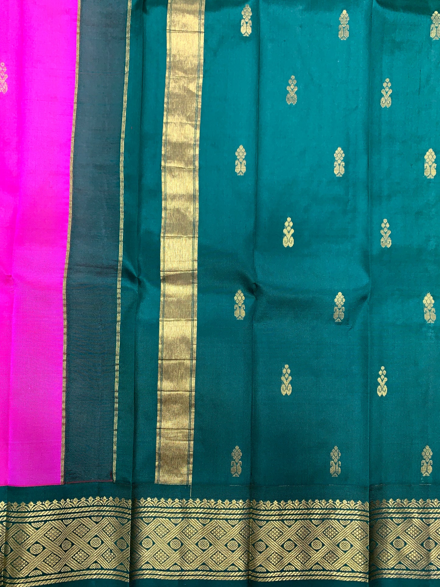 Pure Kanchipuram Silk Saree Pink Colour with Green and Gold Zari Border