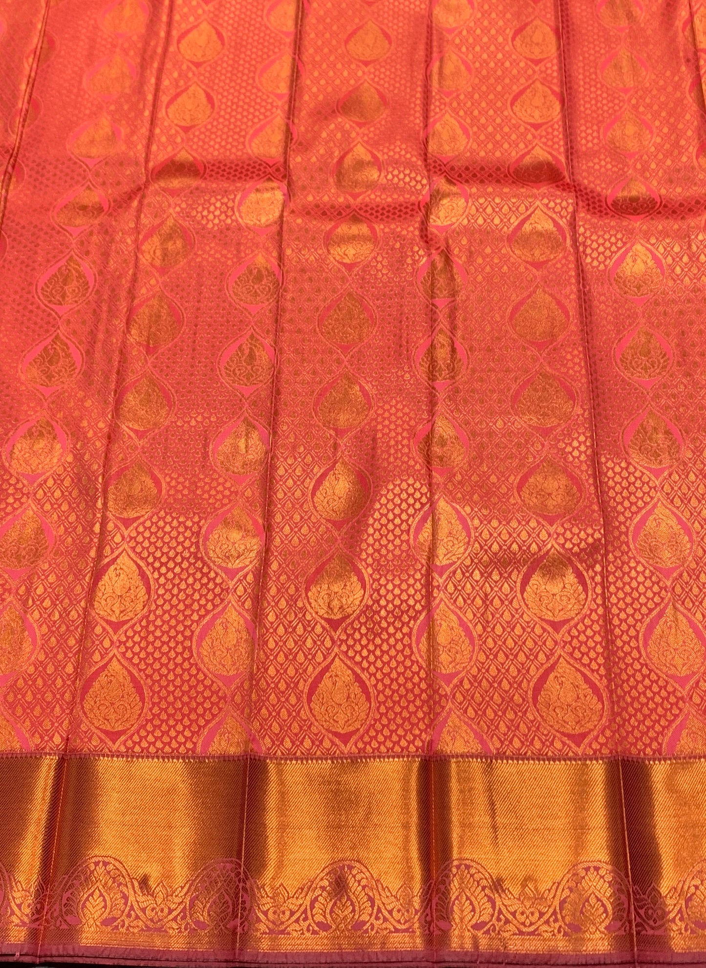 Vegan Silk Saree Peach Pink Colour with Copper Floral Design Border