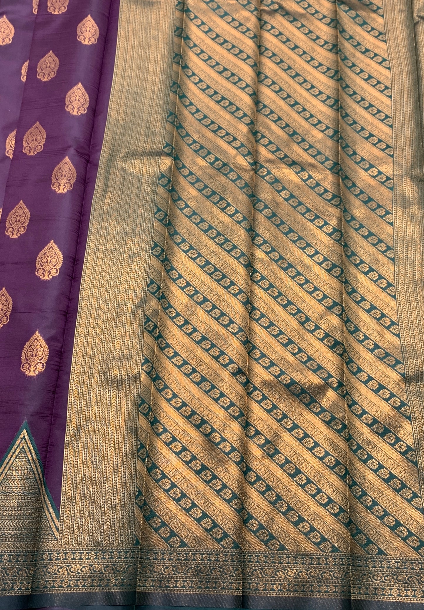 Magenta Colour Art Silk Saree with Green Border