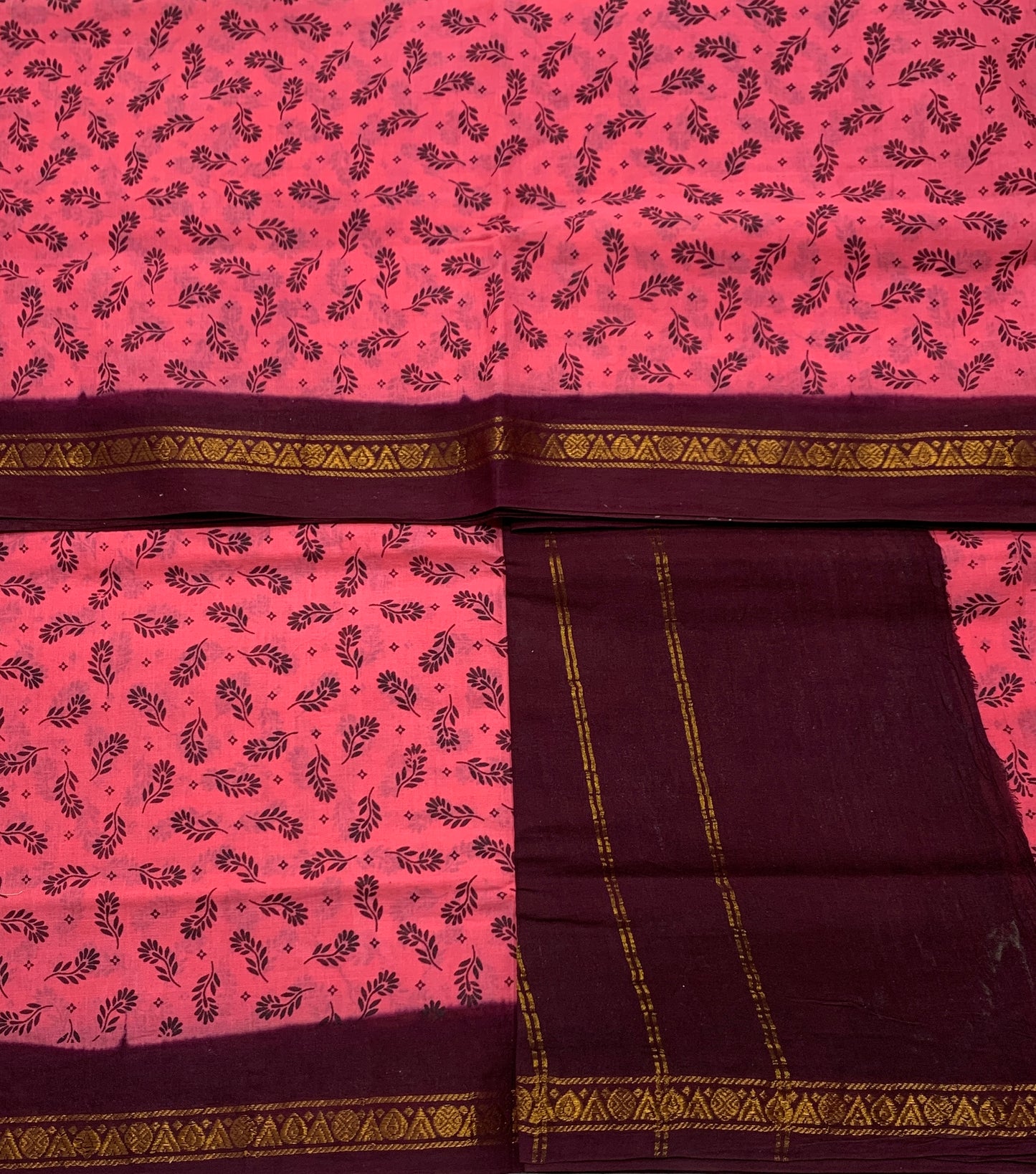 9 yards Cotton Saree Peach Colour with Brown Border