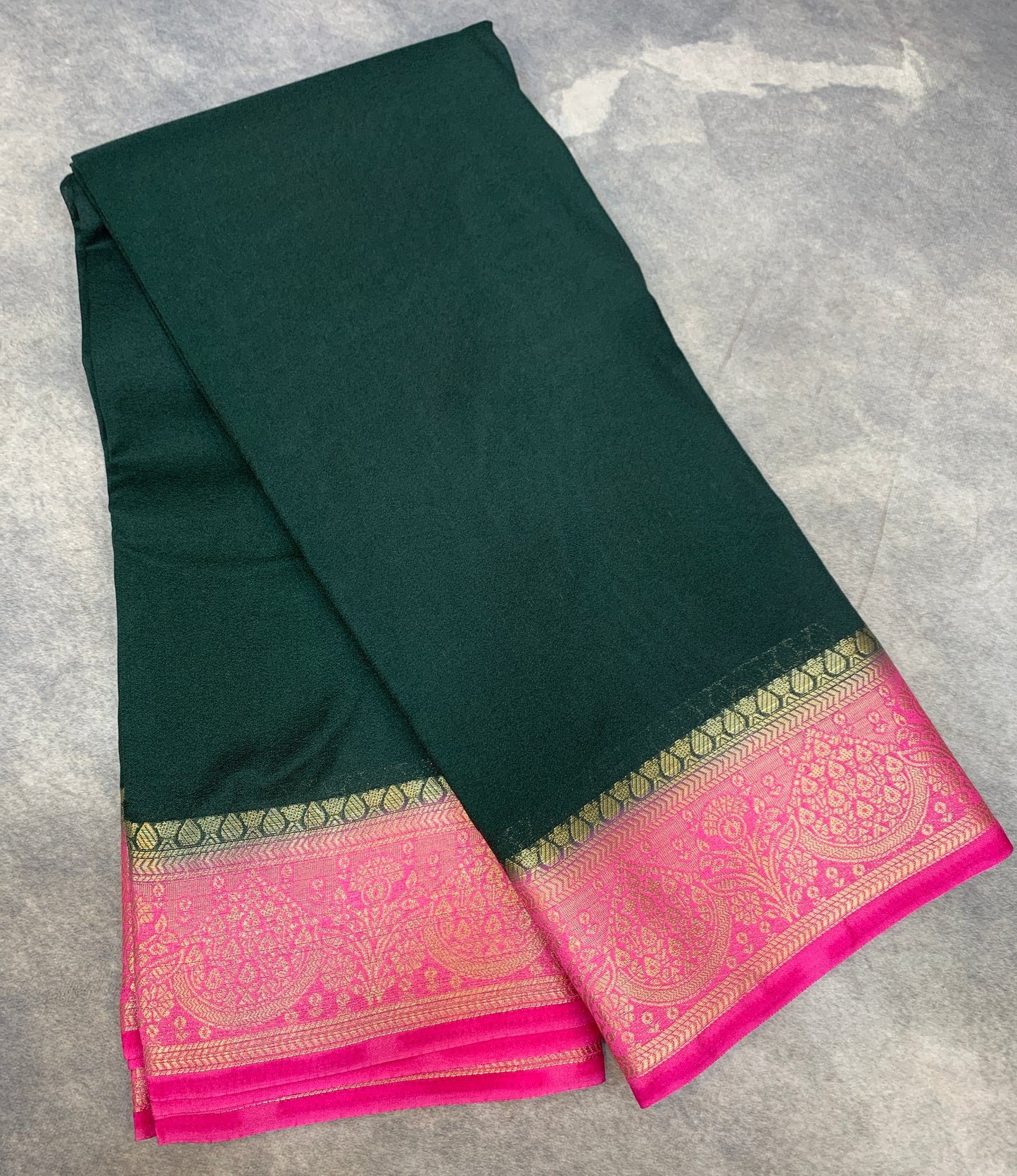 Crepe Saree Green Colour with Pink Border