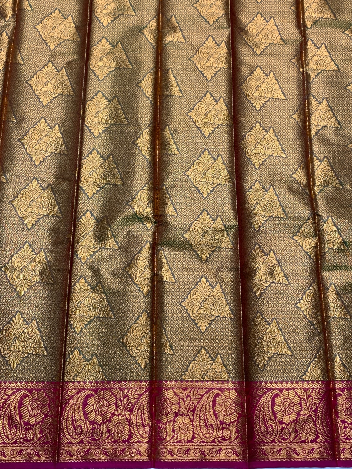 Vegan Silk Saree Olive Green Colour with Copper and Pink Border