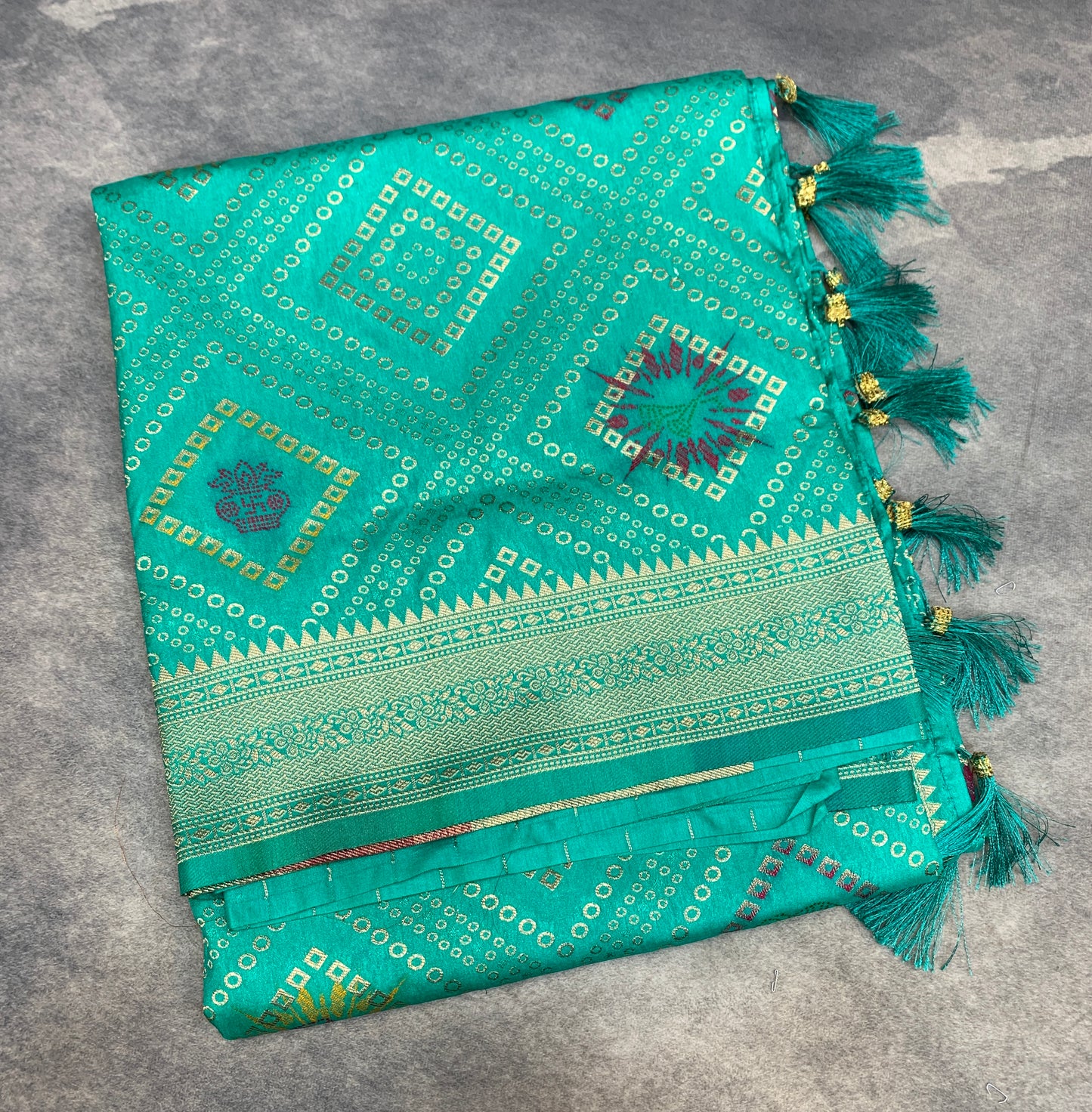 Banaras Soft Silk Saree Sapphire Colour with Sliver Colour Floral Design Border