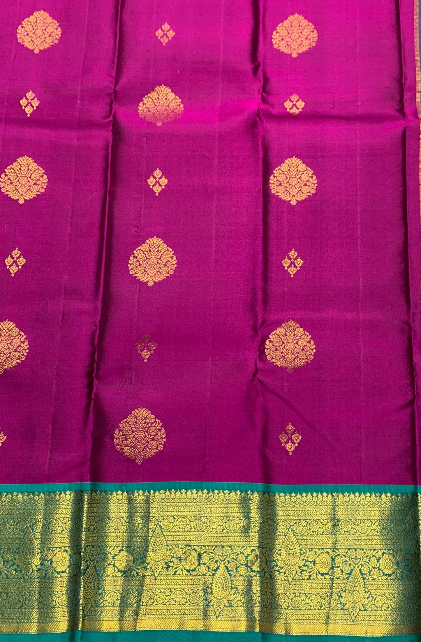Pure Kanchipuram Silk Saree Vadamalli Colour with Rama Green Border