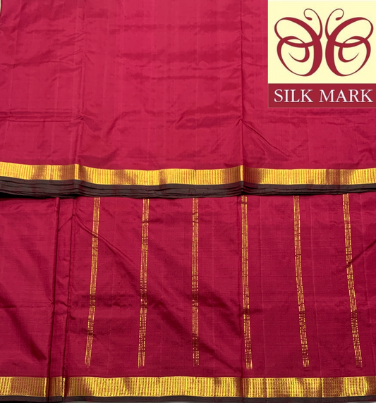 9 yards/Madisar Pure Kanchipuram Silk Saree Maroon Shade with Golden Zari Border with Silk Mark