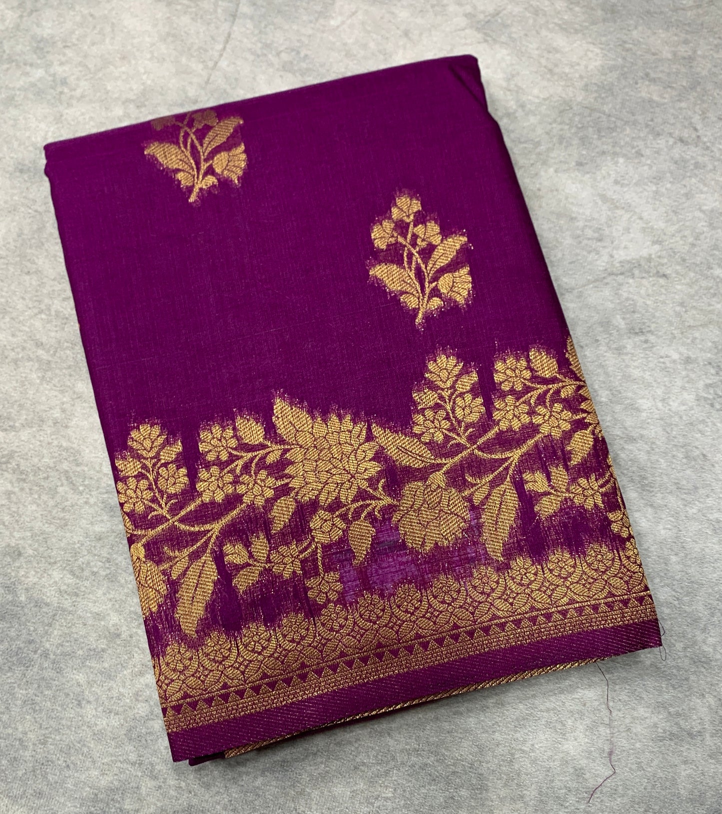 Kora Silk Saree Magenta Colour with Flower Design Border