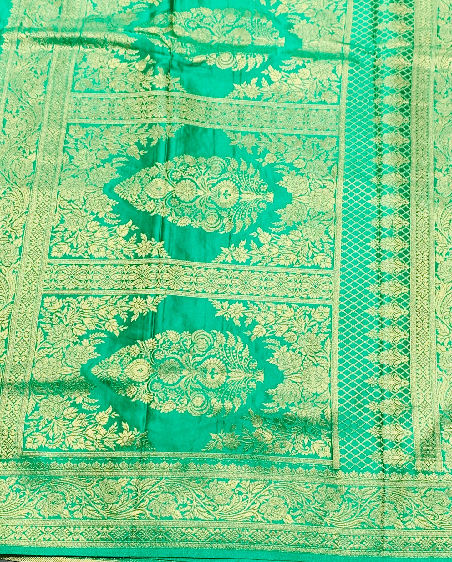 Banaras Saree Light Green Colour with Golden Colour Floral Design Border