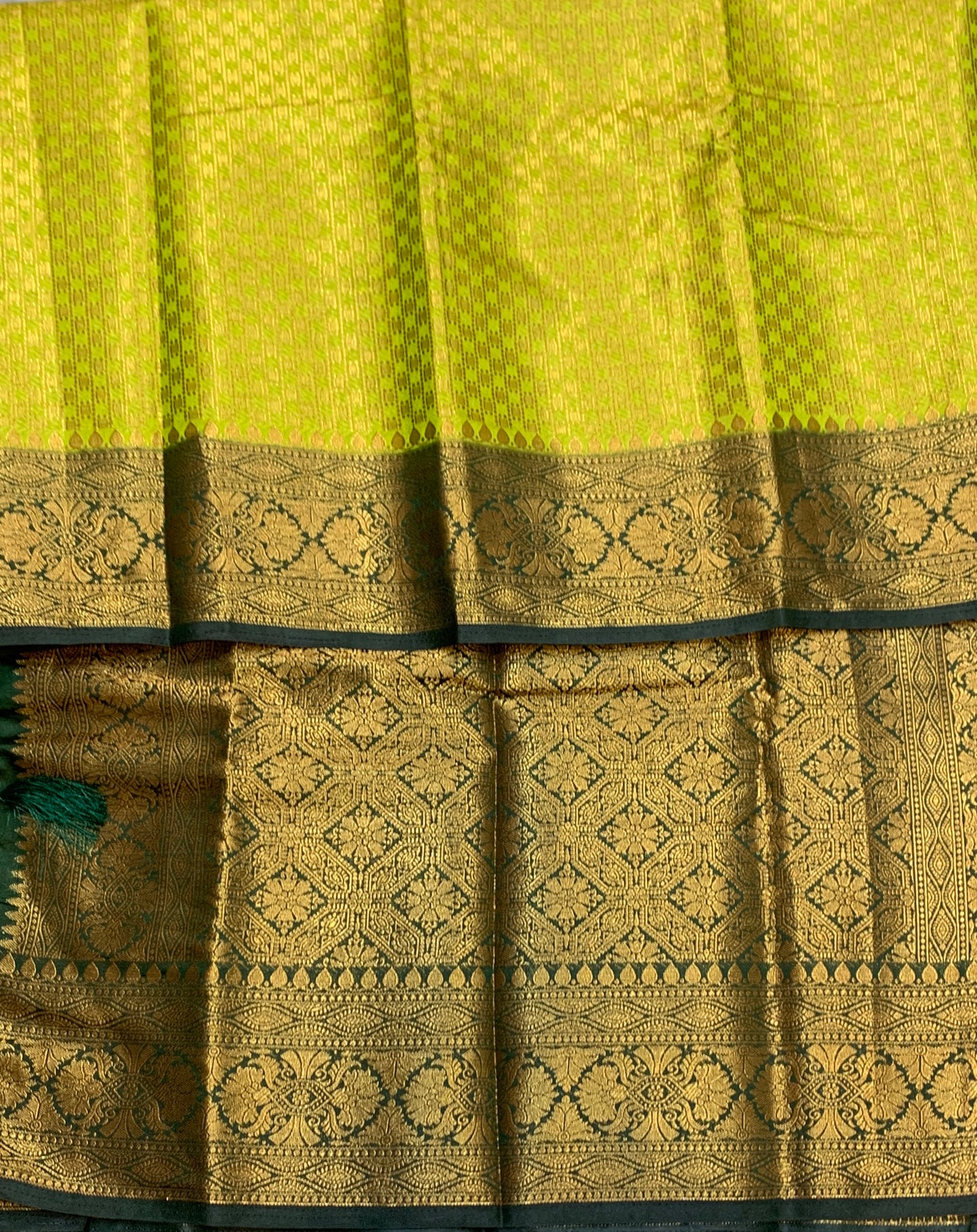 Crepe Saree Olive Green Colour with Green Border