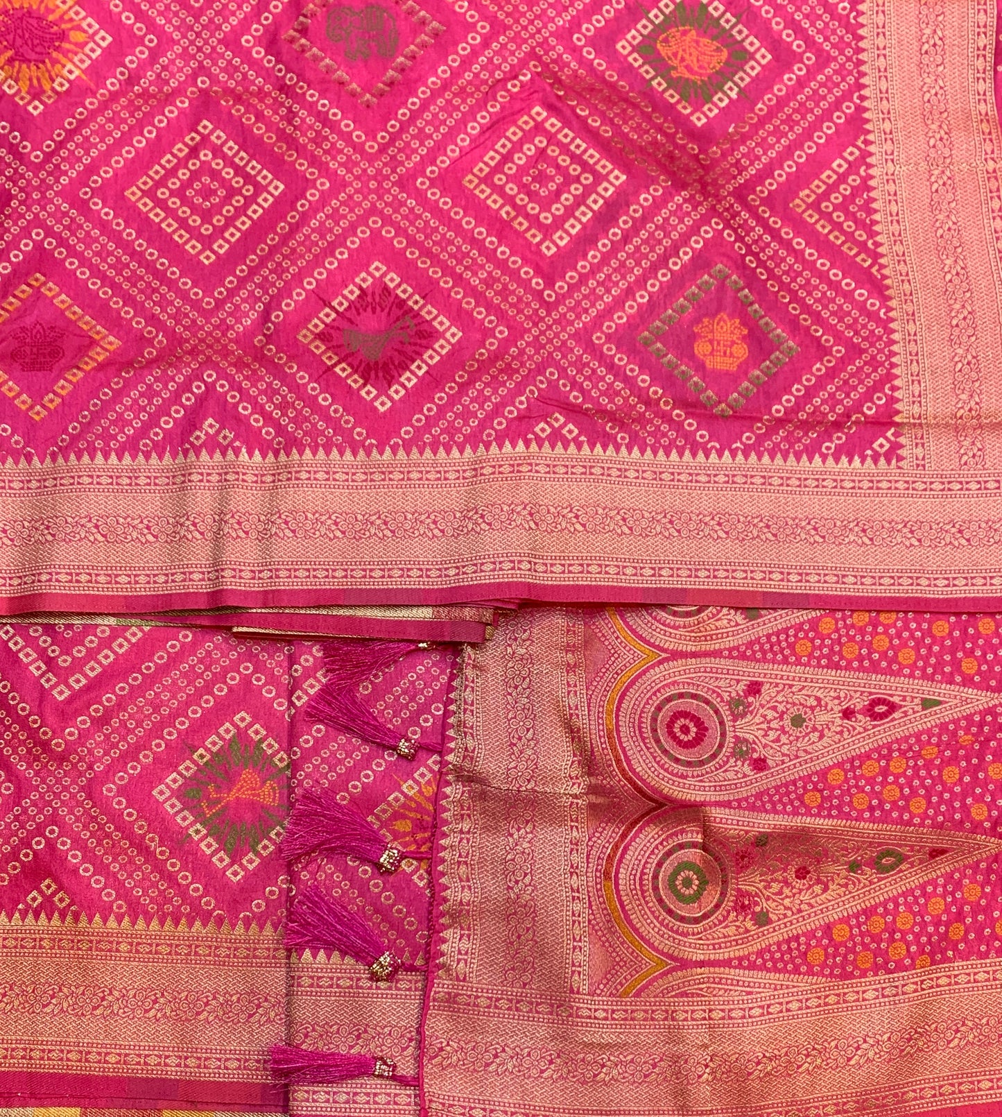 Banaras Soft Silk Saree Pink Colour with Sliver Colour Floral Design Border