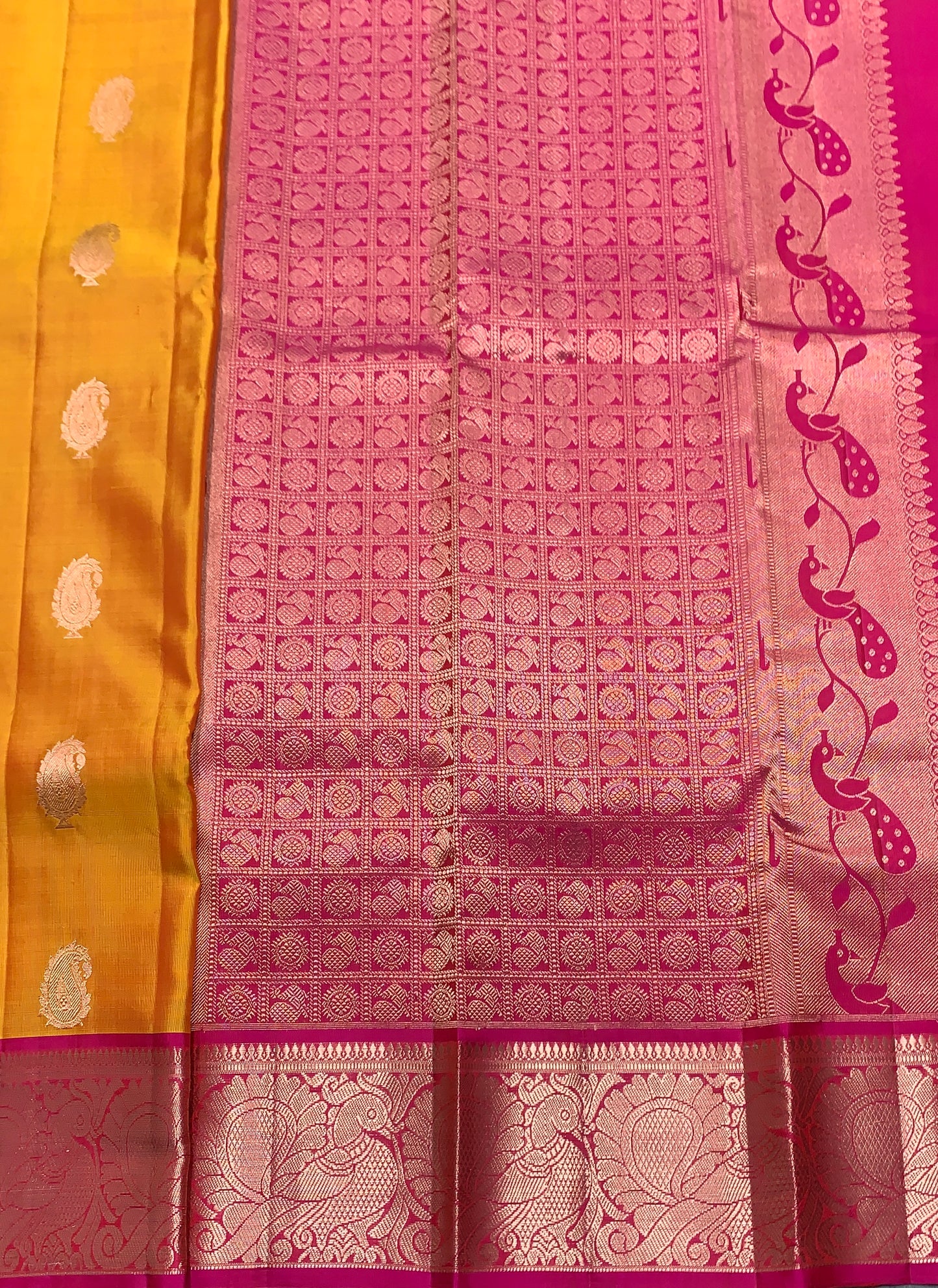 Pure Kanchipuram Silk Saree Mango Yellow Colour with Pink Border