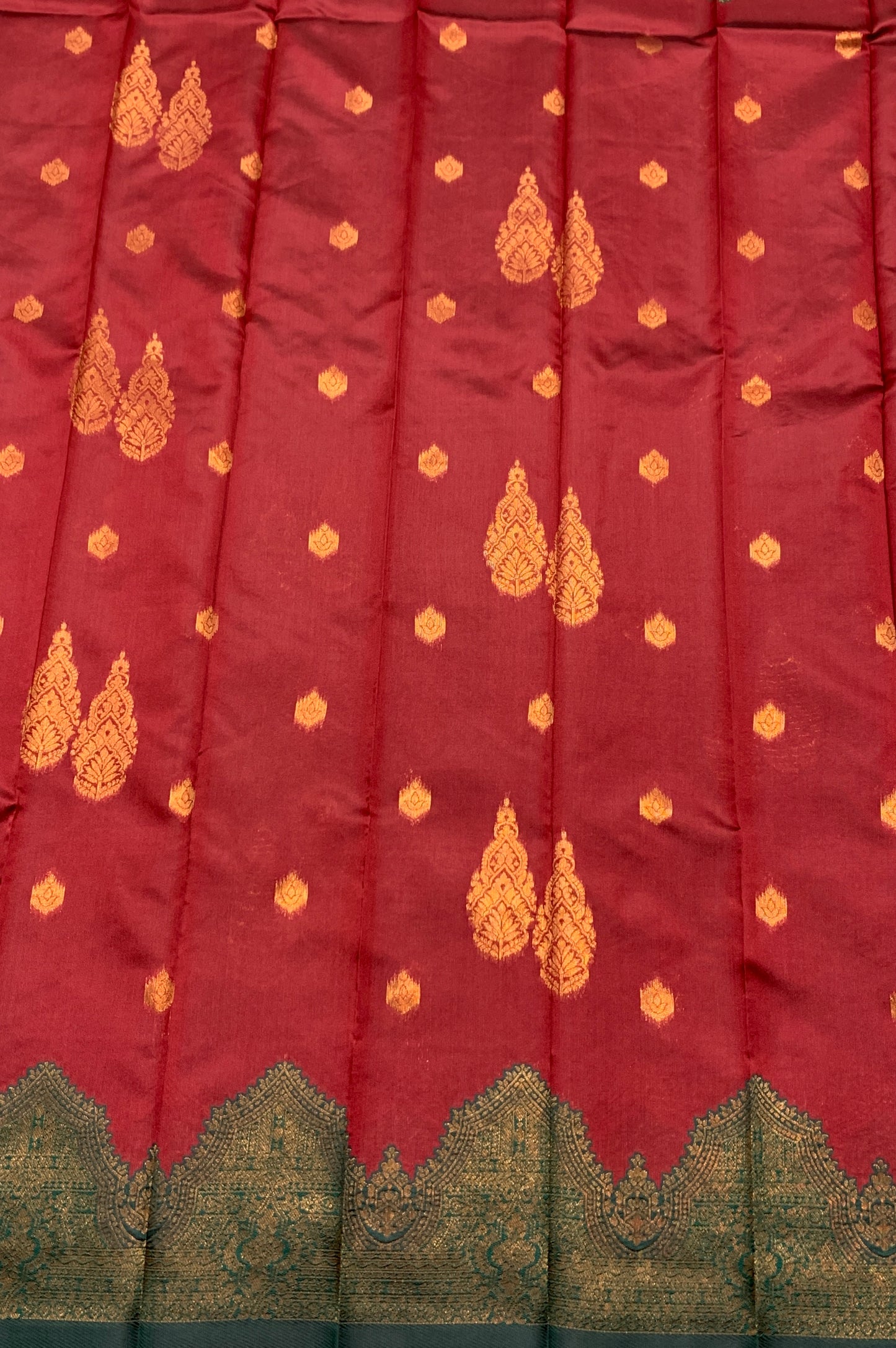 Maroon Colour Art Silk Saree with Green Border