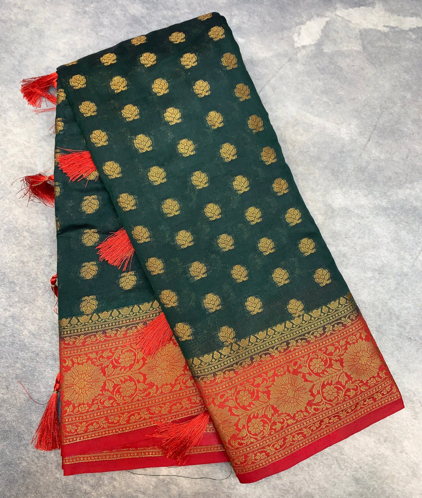 Crepe Saree Green Colour with Red Border