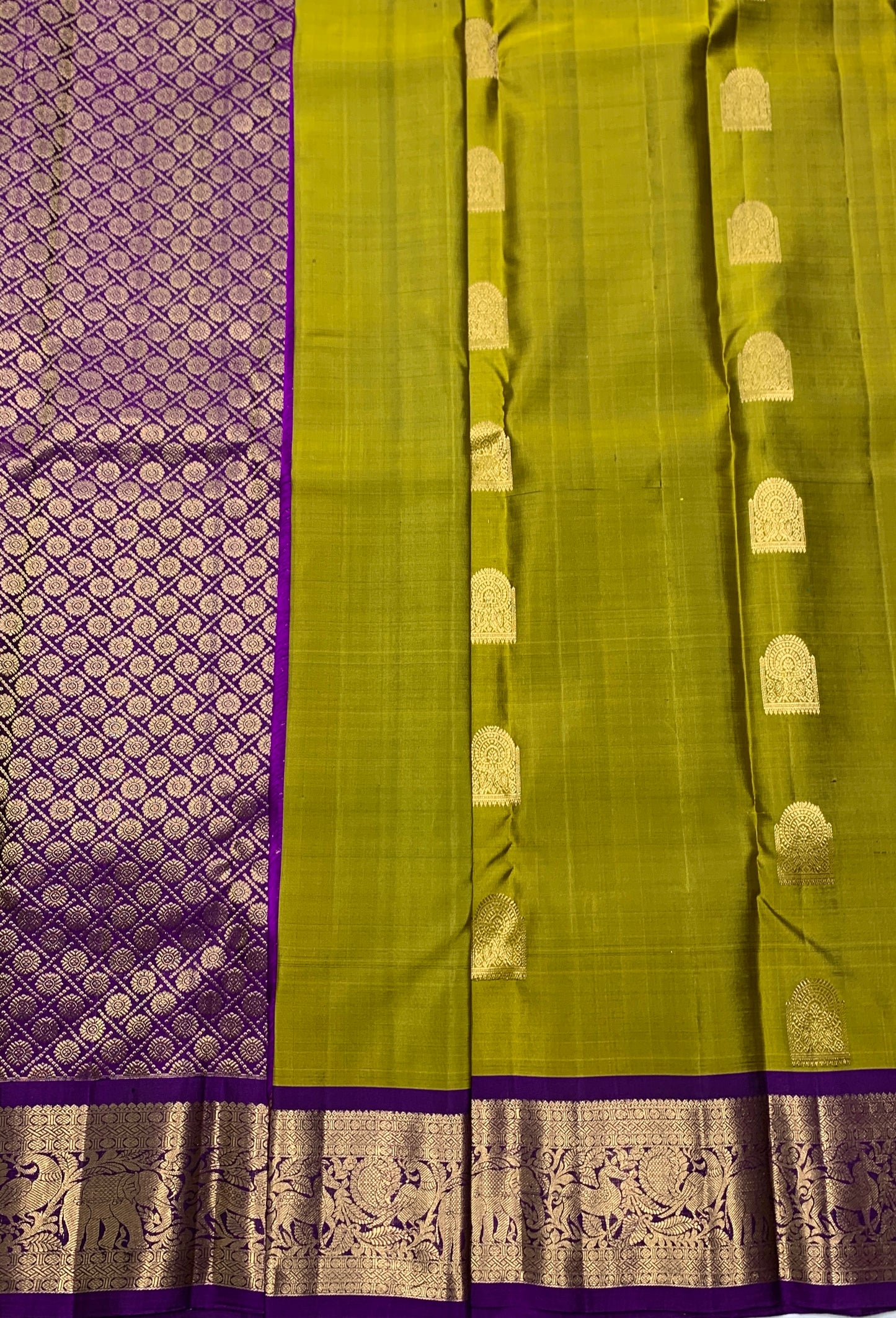 Pure Kanchipuram Silk Olive Green Colour with Magenta Border