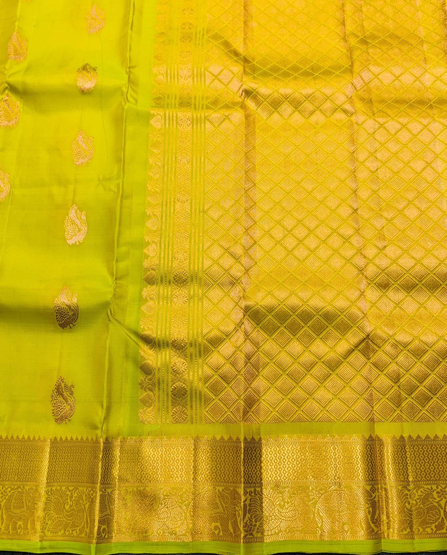 Pure Kanchipuram Silk Saree Apple Green Colour