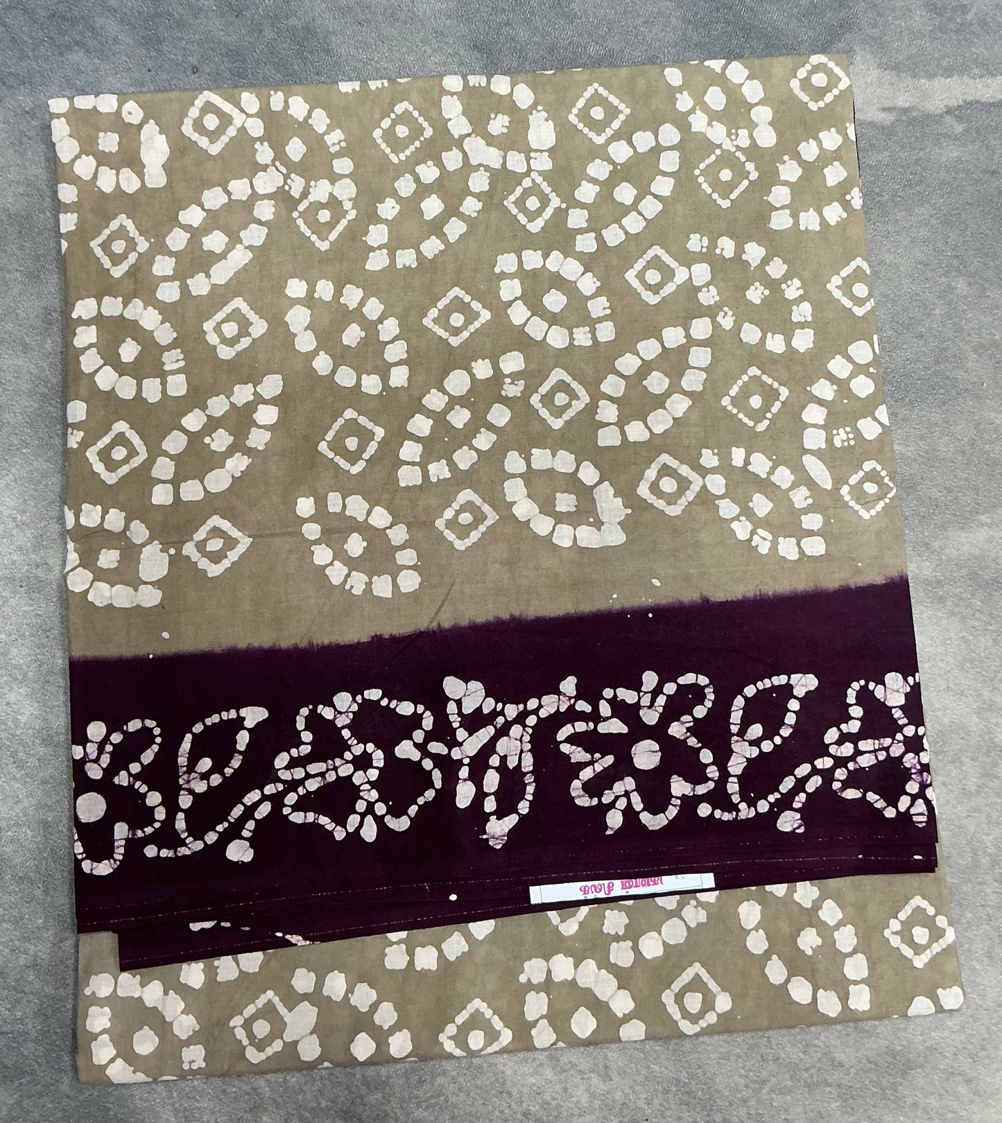 Chettinad Sungudi Cotton Ash Gray Colour with Magenta Colour Border