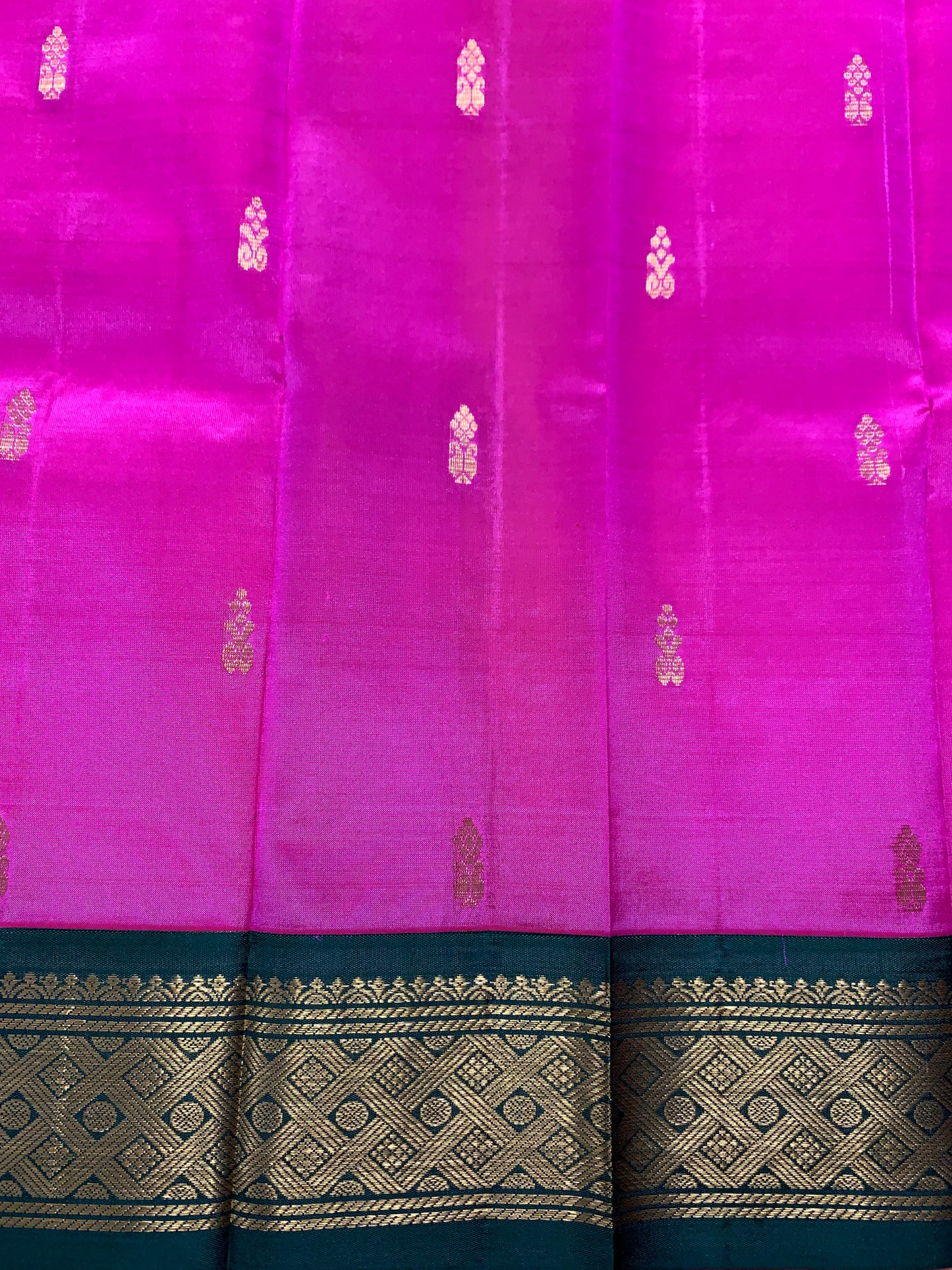 Pure Kanchipuram Silk Saree Pink Colour with Green and Gold Zari Border