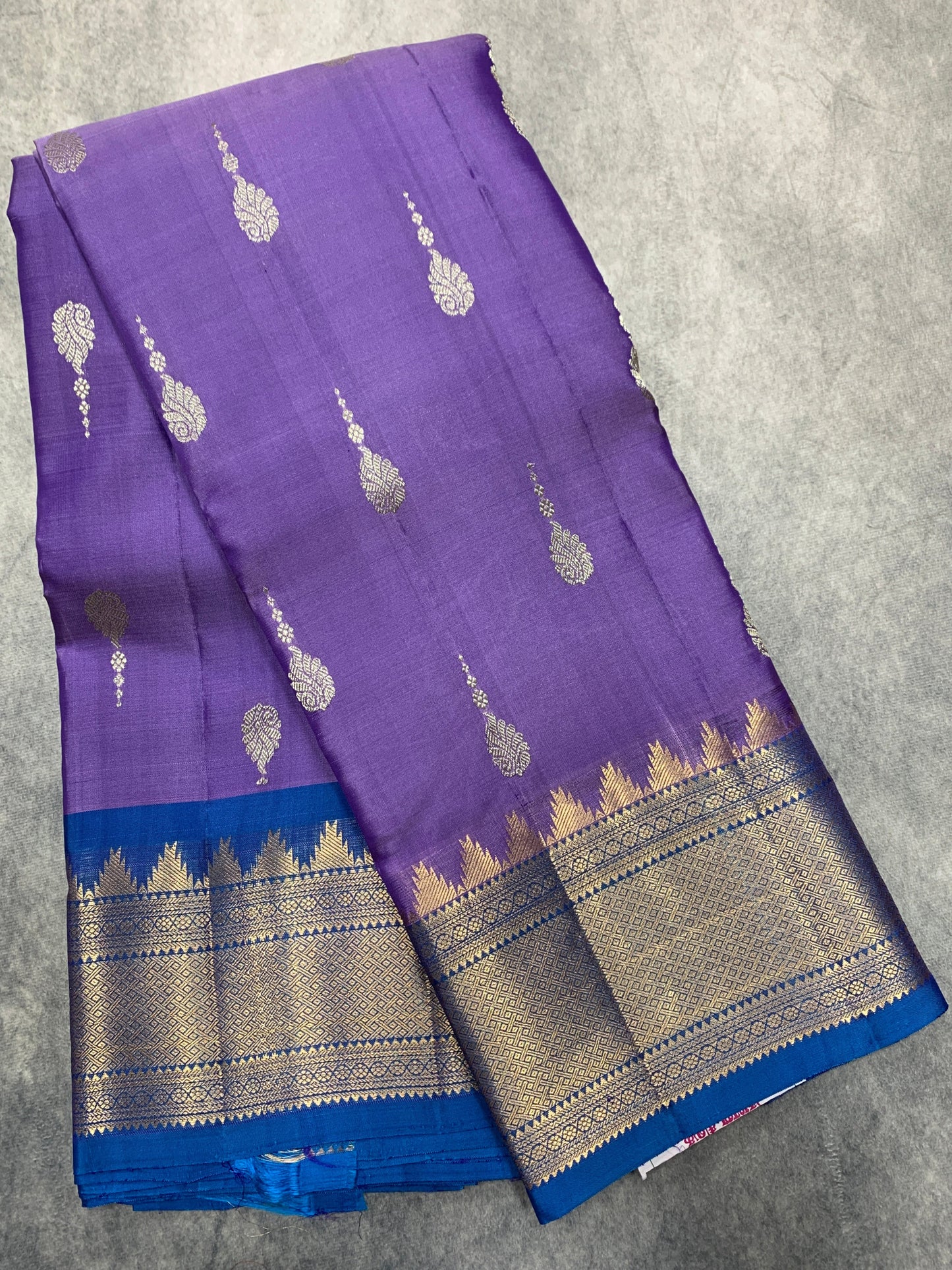 Pure Kanchipuram Silk Saree Lavender Colour with Sky Blue Border