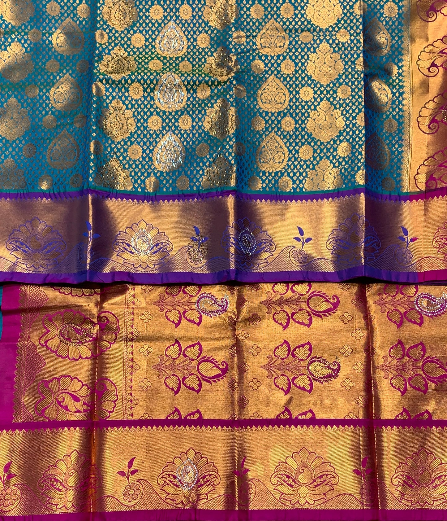 Vegan Silk Saree Peacock Green Colour with Copper and Magenta Border