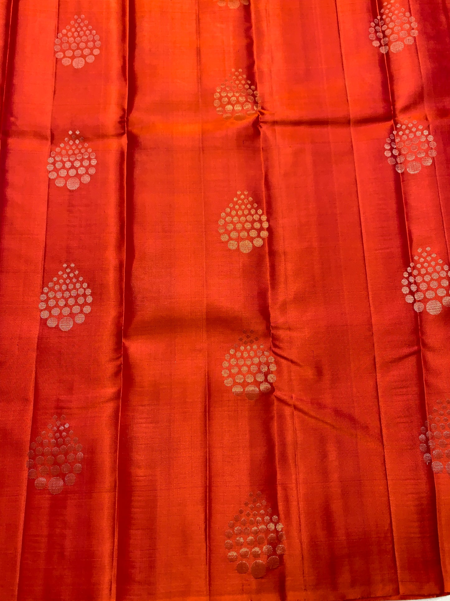 Pure Kanchipuram Silk Saree Orange Colour with Border Less