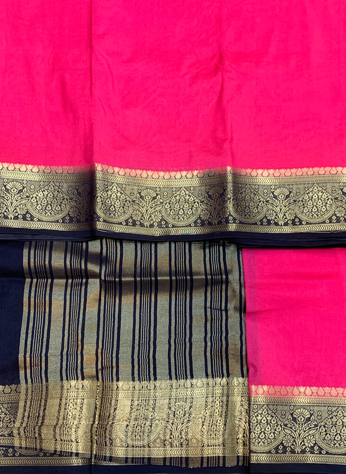 Crepe Saree Baby Pink Colour with Navy Blue Border