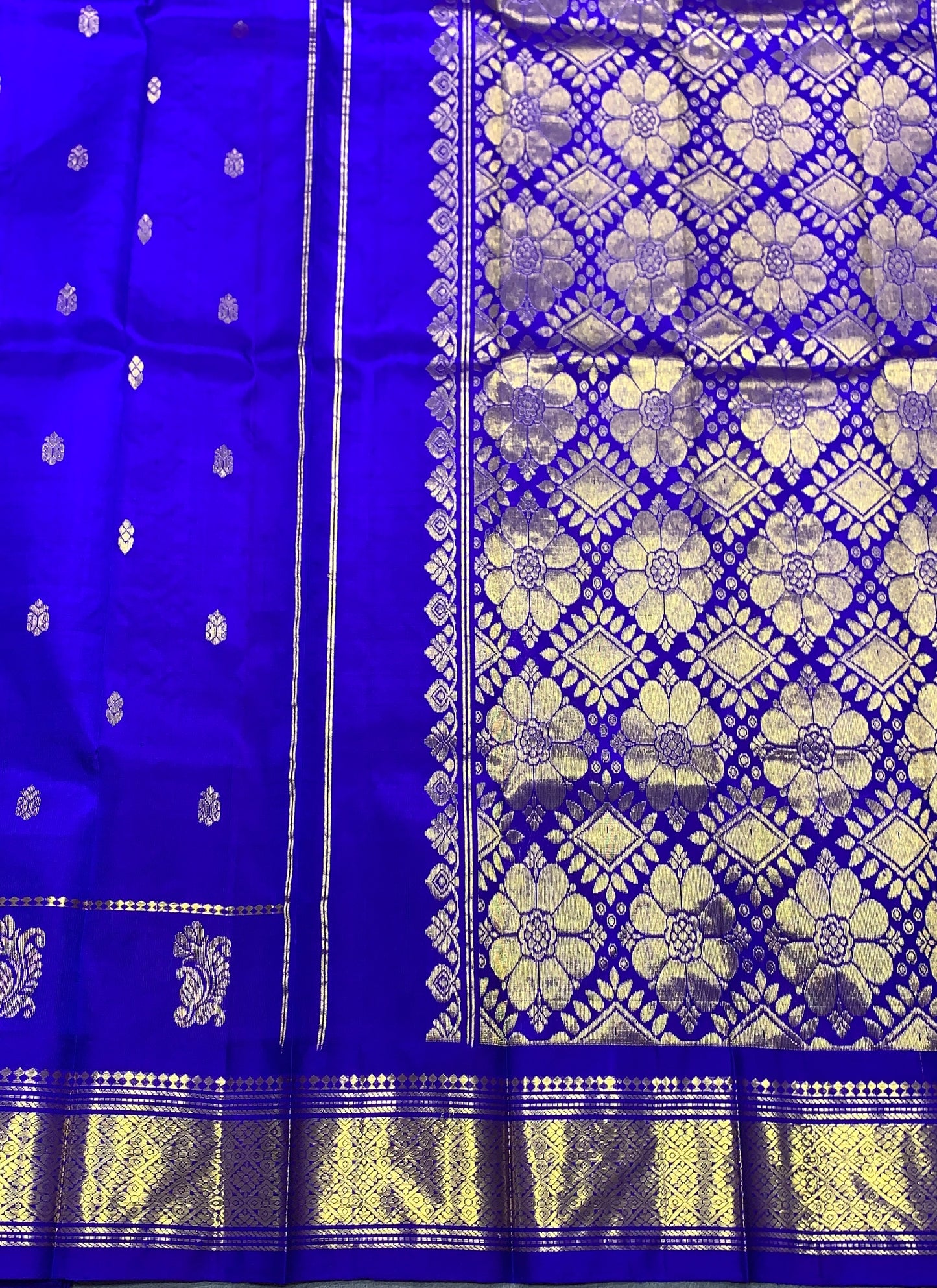 Pure Kanchipuram Silk Saree Royal Blue Colour with Gold Zari Border