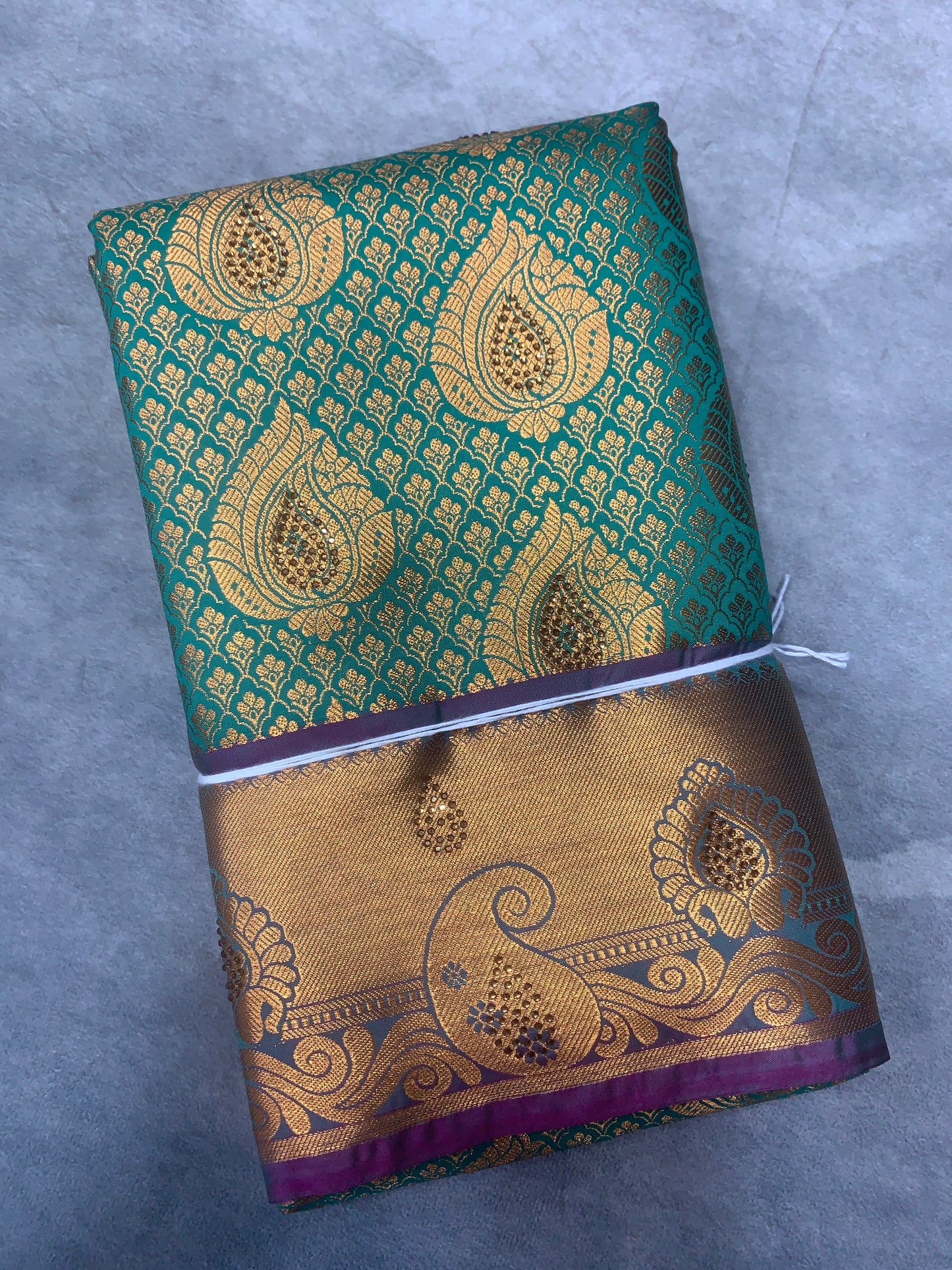 Vegan Silk Saree Rama Green Colour with Copper and Magenta Border