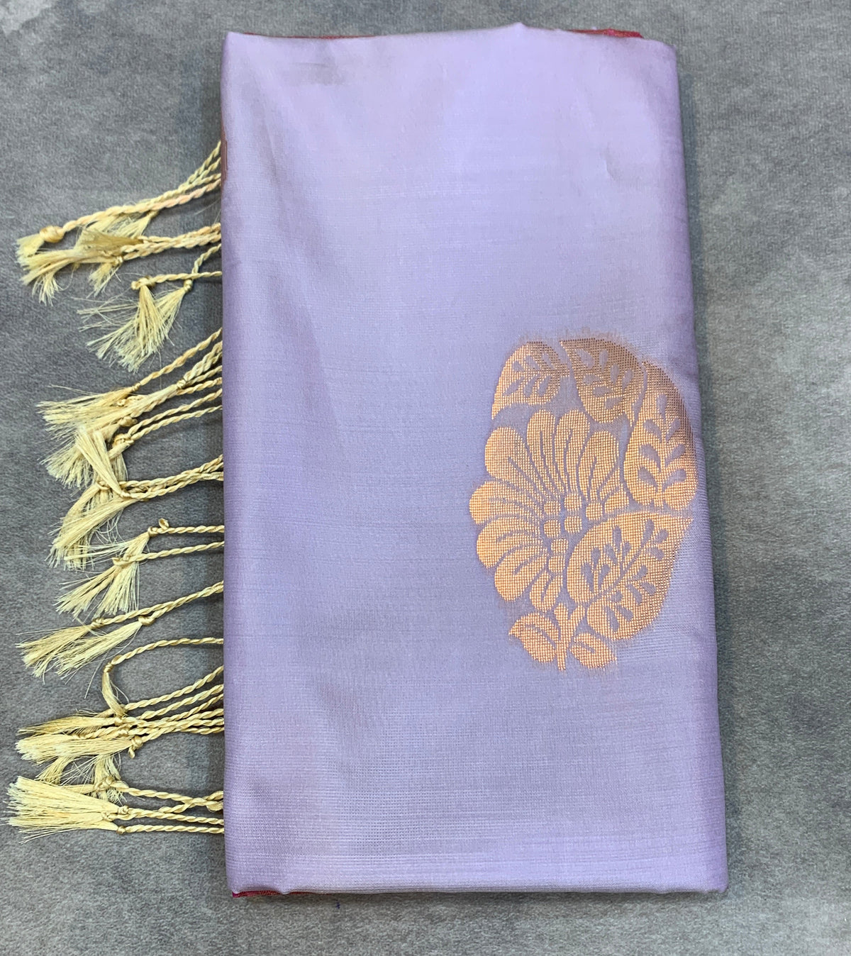 Art Silk Saree Lavender Colour with Borderless