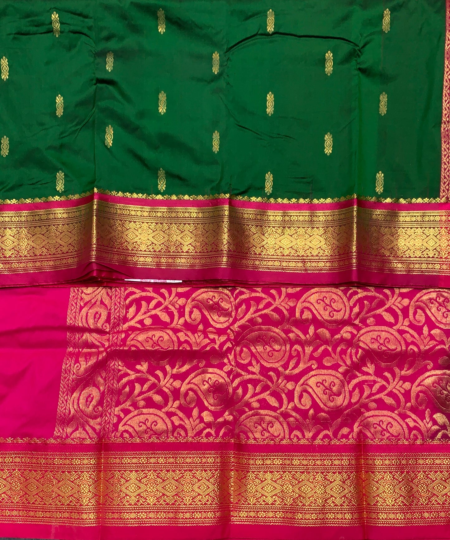 Pure Kanchipuram Silk Green Colour with Pink Border