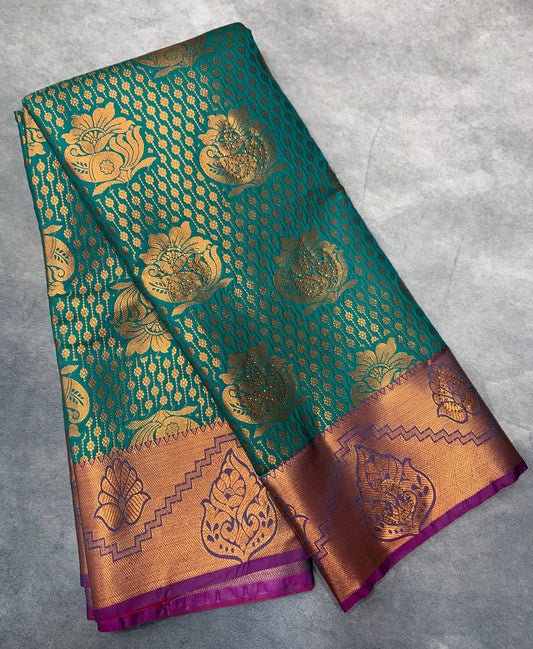 Vegan Silk Saree Green Colour with Copper and Magenta Border