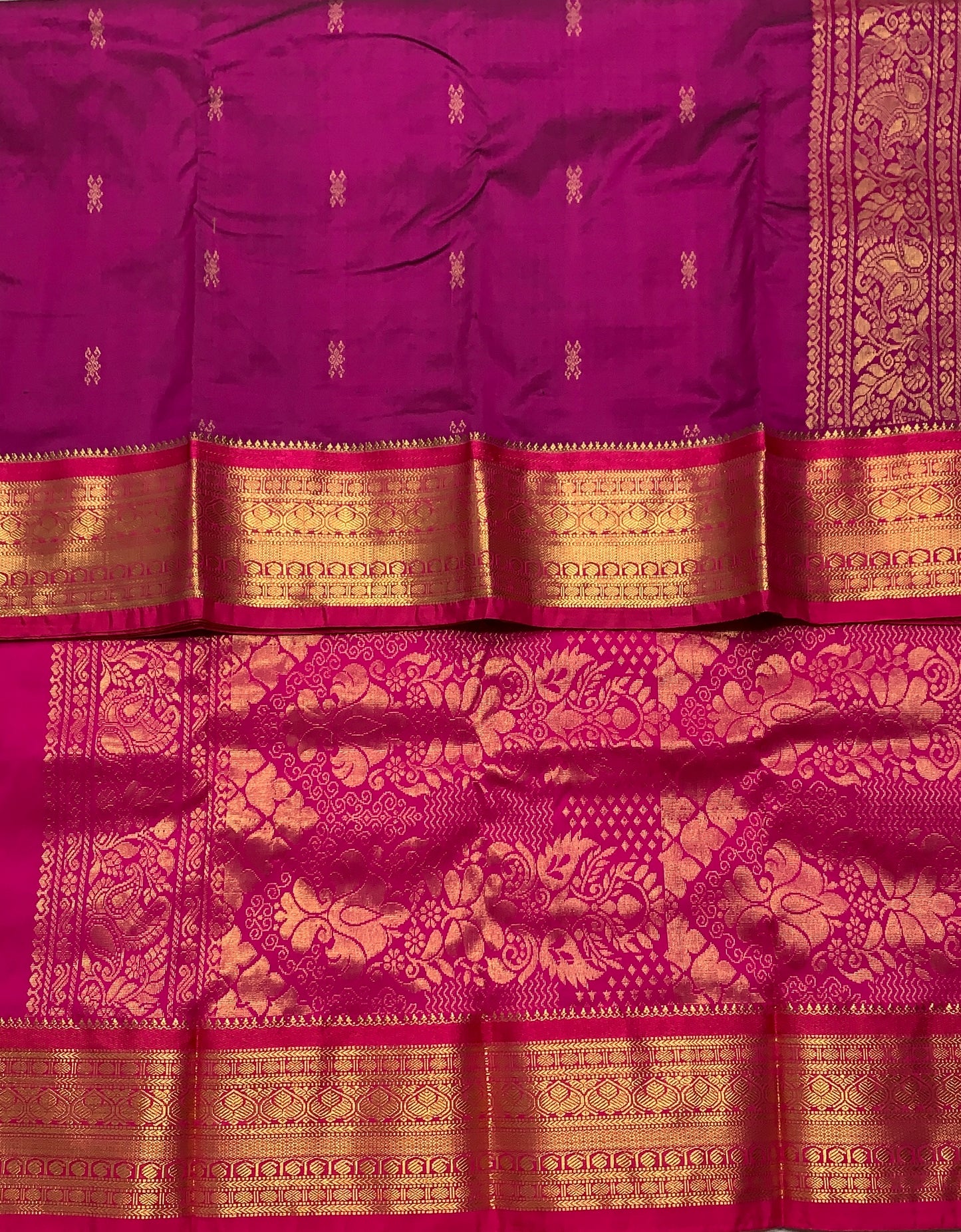 Pure Kanchipuram Silk Saree Magenta Colour with Pink Border