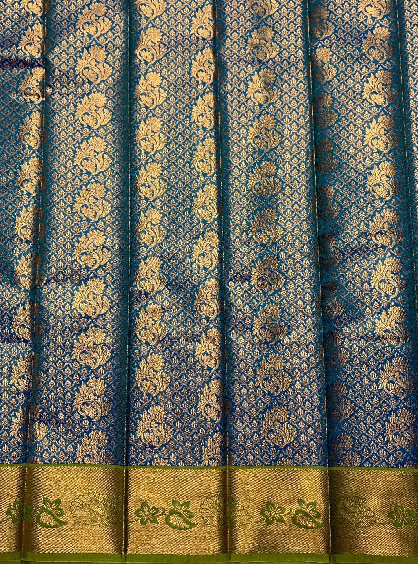 Vegan Silk Saree Rama Green Colour with Copper and Light Green Border
