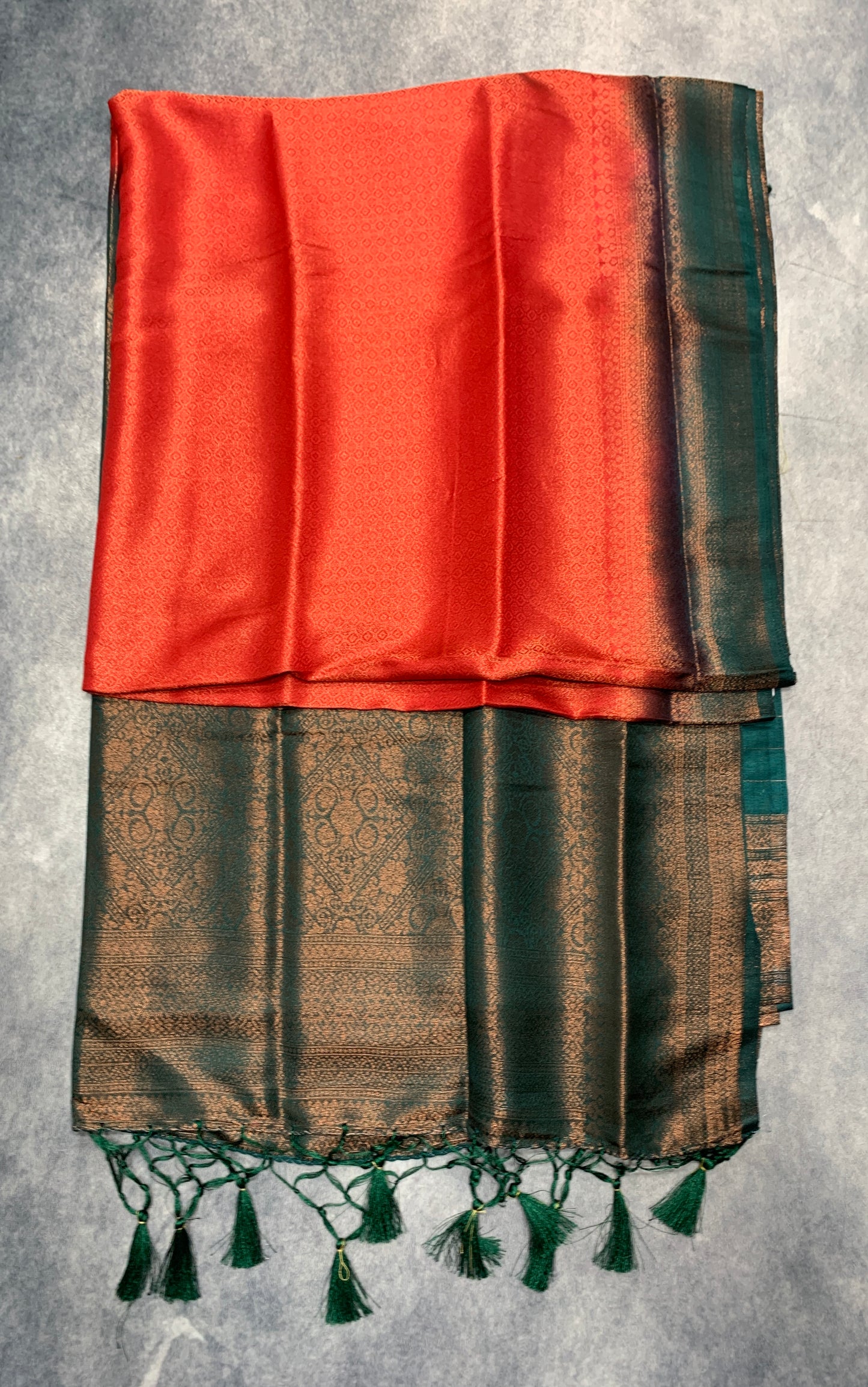 Soft Silk Saree Red Colour with Green Colour Pallu