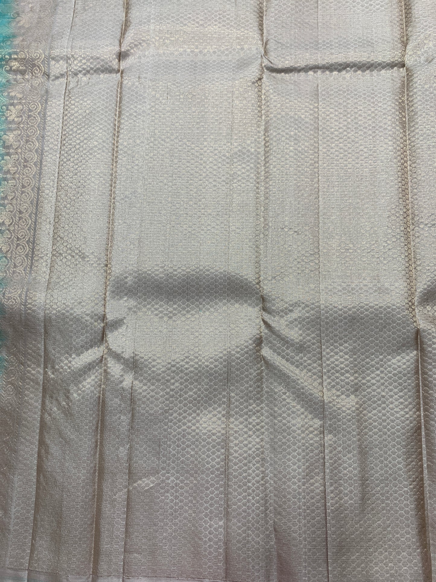 Pure Kanchipuram Silk Saree Sapphire Colour with Border Less