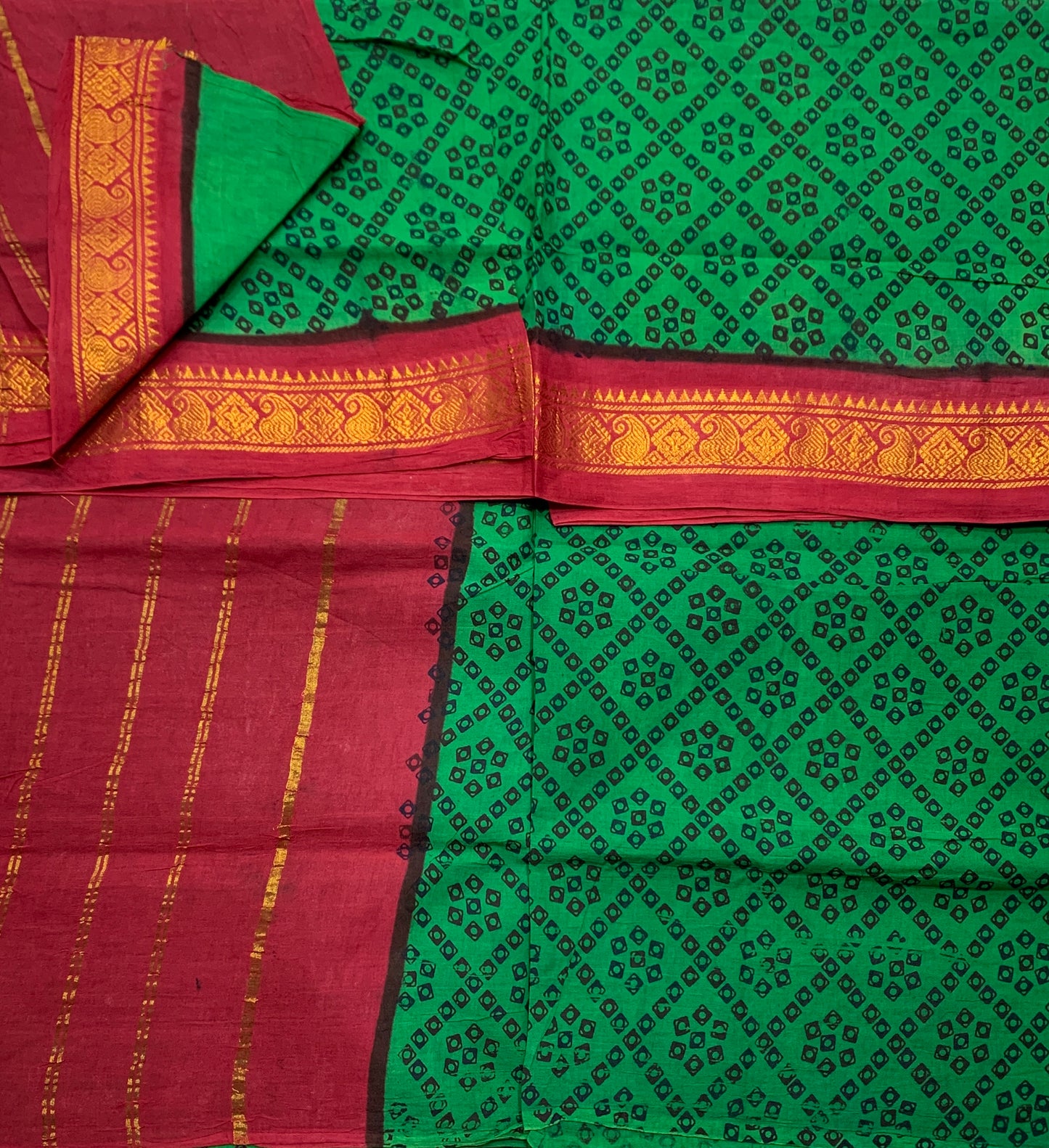 Chettinad Sungudi Cotton Light Green Colour with Red Colour Border