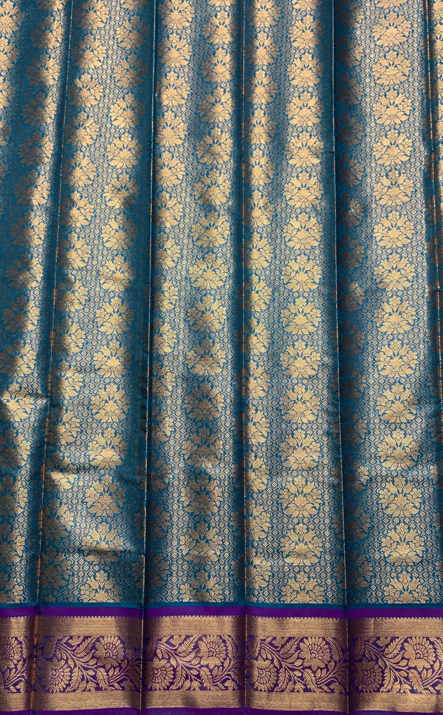 Vegan Silk Saree Rama Green Colour with Copper and Magenta Border
