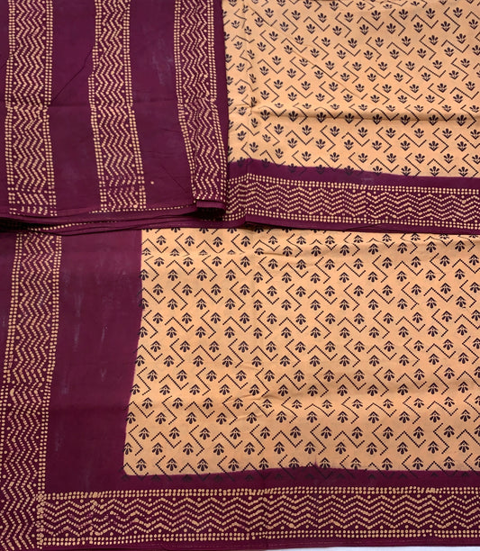 Chettinad Sungudi Cotton Sandal Colour with Magenta Colour Border
