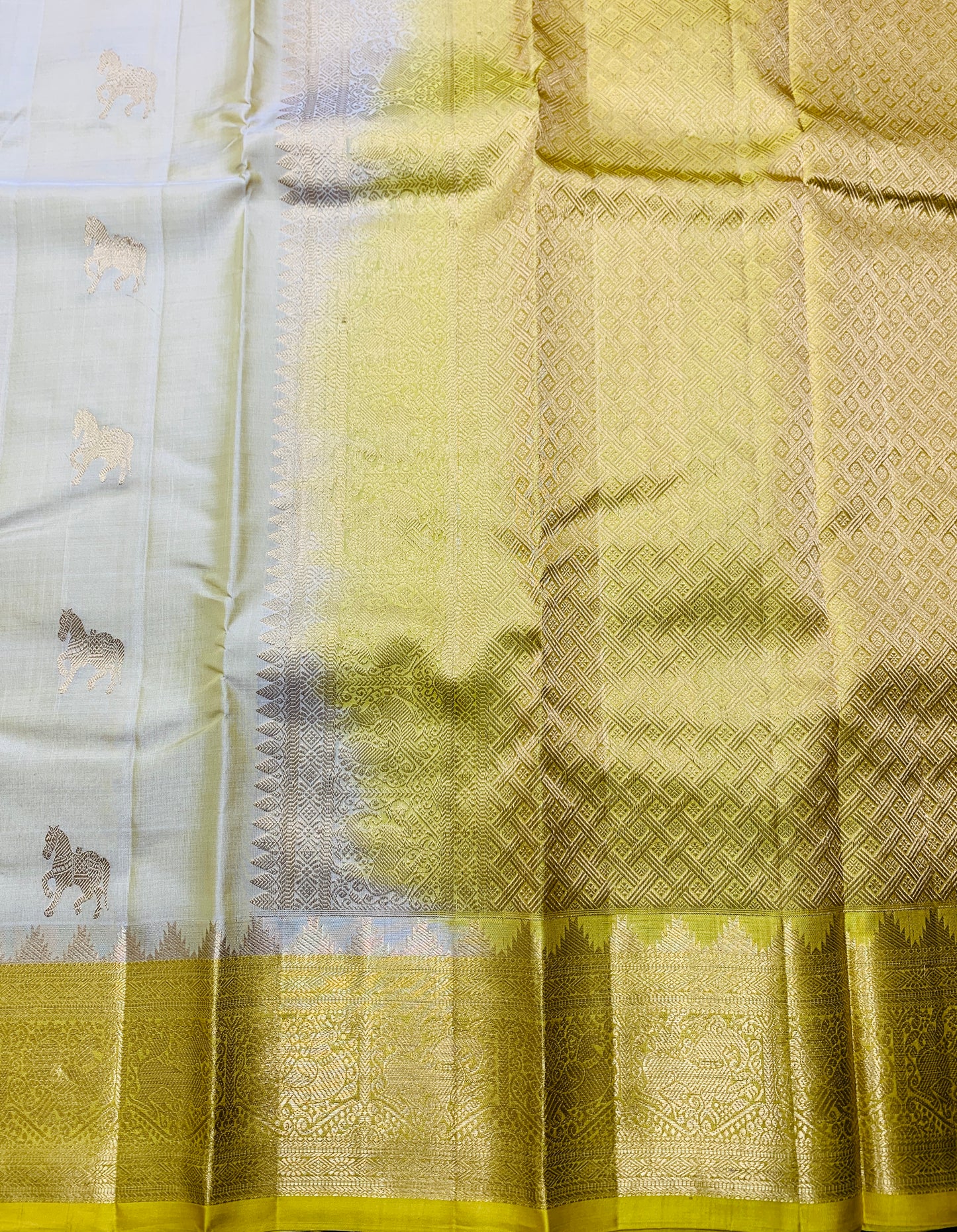 Pure Kanchipuram Silk Saree Ivory Colour with Light Yellow Border