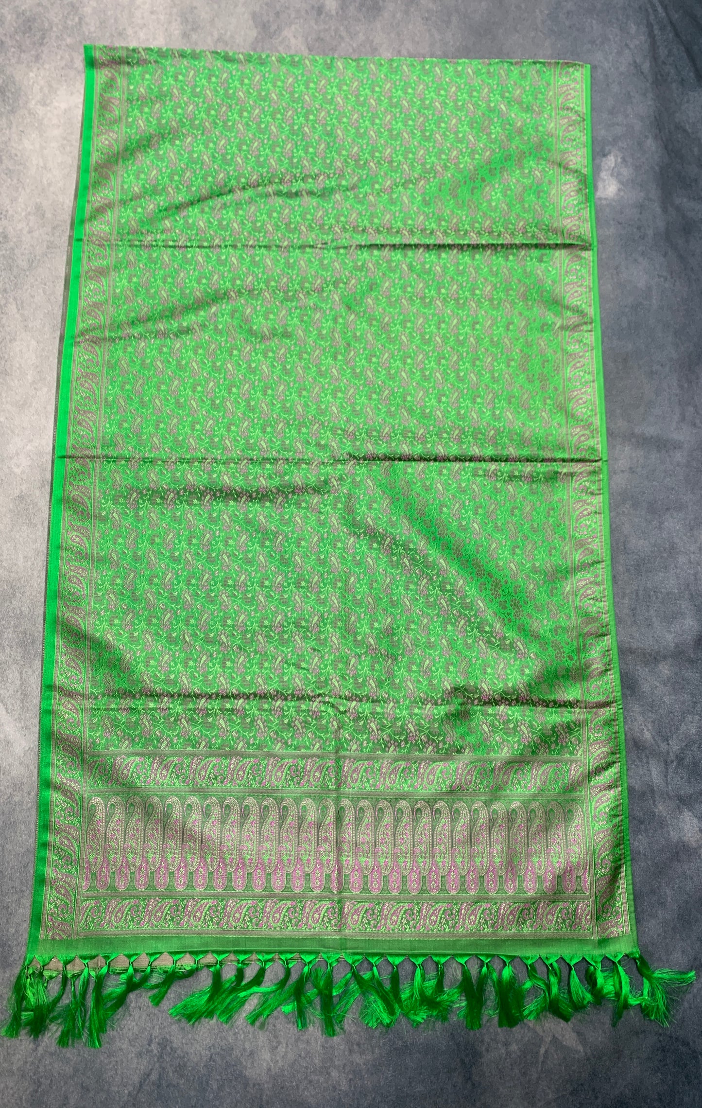 Light Green Colour Facilitation Shawl Ponnadai