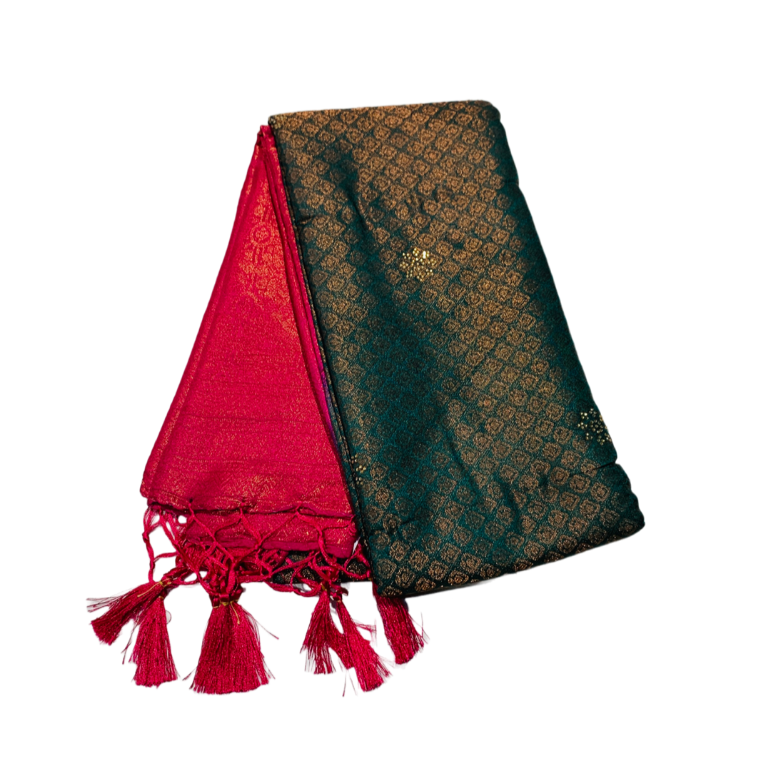 Soft Silk Saree Dark Green Colour with Pink Pallu