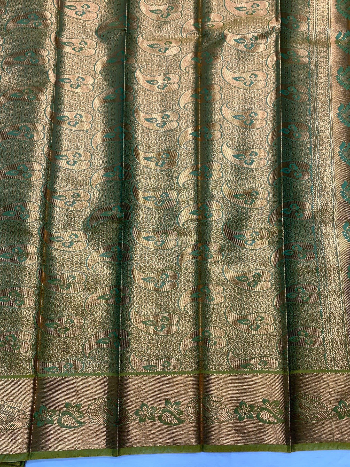 Vegan Silk Saree Rama Green Colour with Copper and Light Green Border