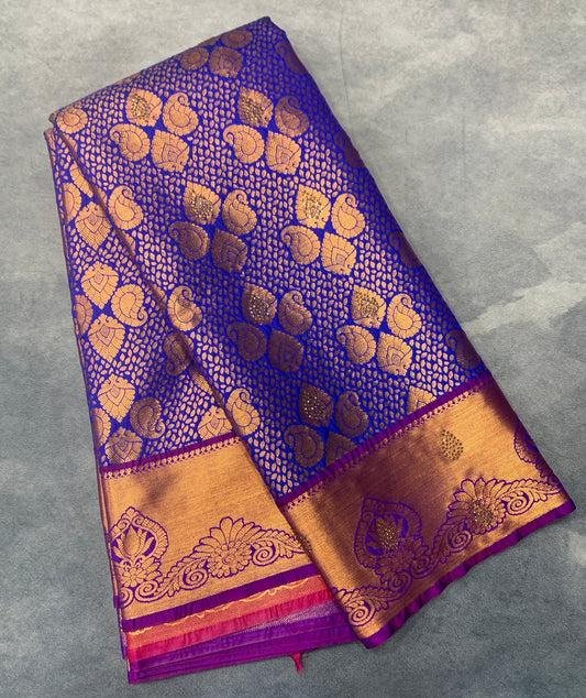 Vegan Silk Saree Violet Colour with Copper and Magenta Border